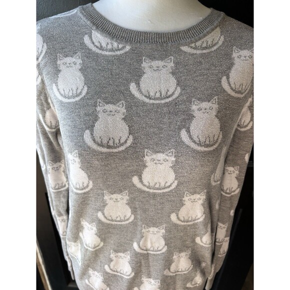 Jacquard Knit Smiling Cat Print Sweater Gray White Whimsical Juniors L - Picture 2 of 9